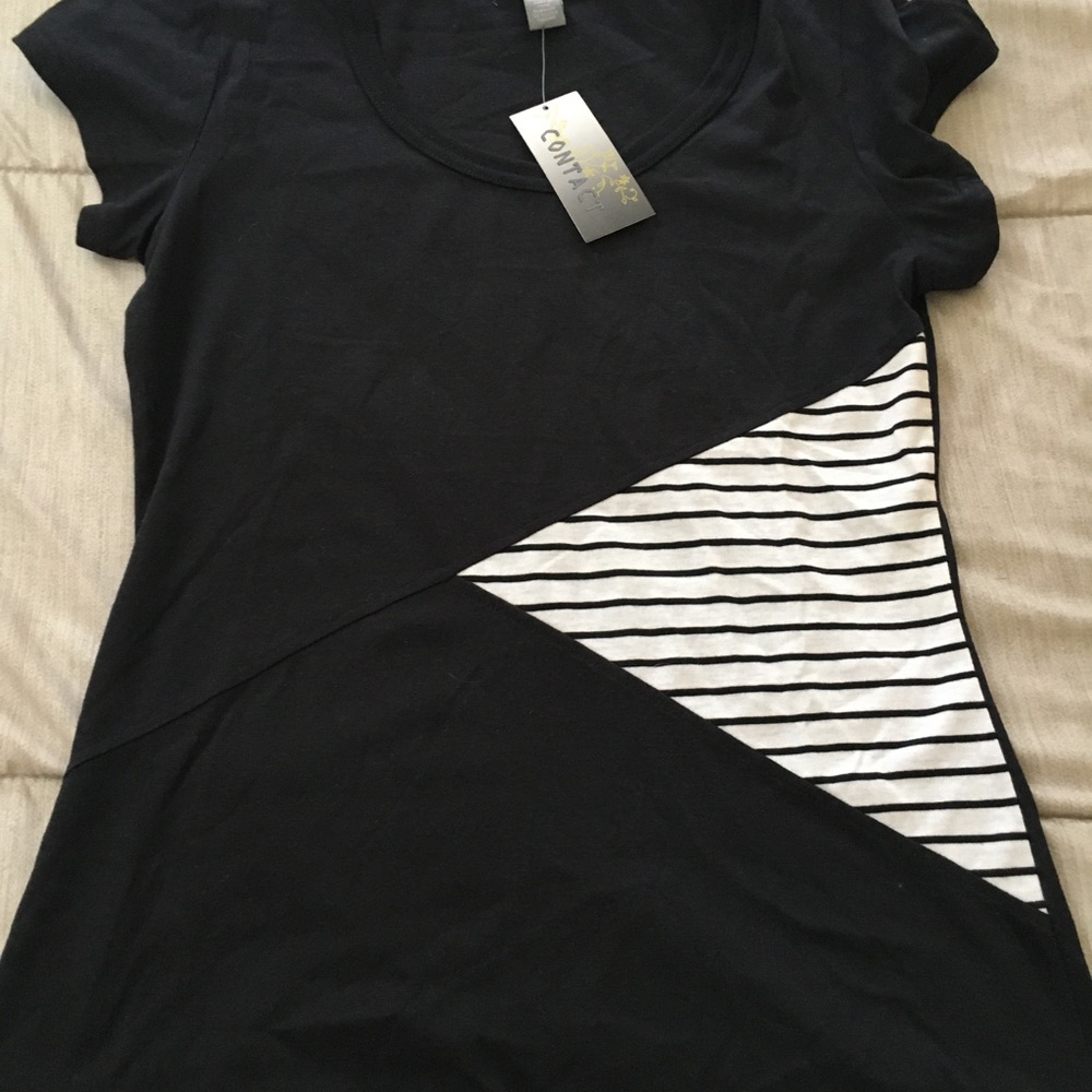 Black Tee Shirt with White Detail on the Side Size Medium Brand New with tags